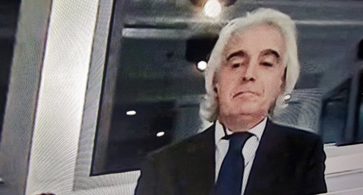 FBiasin's tweet image. C’è un clamoroso caso-Cravatta. 
#Grassani