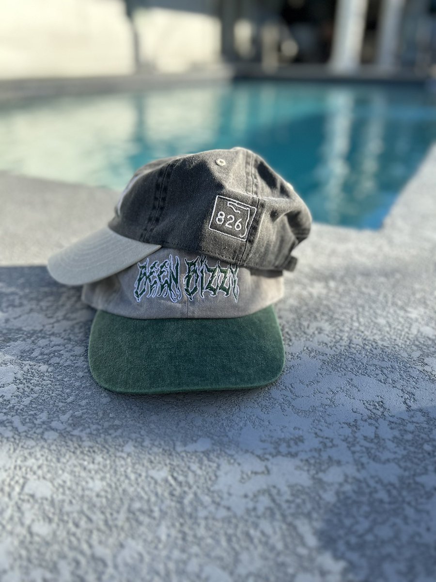 StoneColdSlick's tweet photo. 2 - Tone dad caps @ $30!
Dominoes tee $40
#BeenBizzy #StayBizzy
https://t.co/pmcYHb8QsJ https://t.co/Od1WHrPwSt
