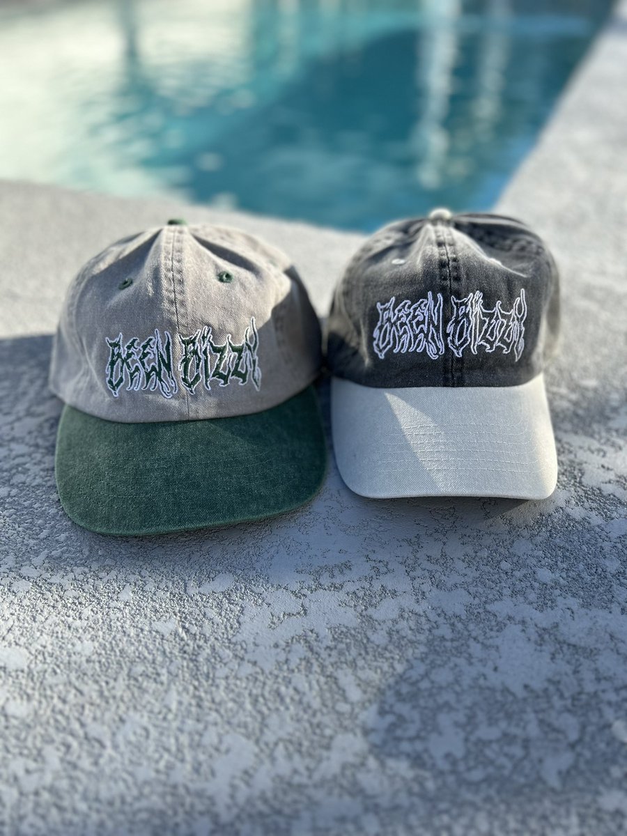 StoneColdSlick's tweet photo. 2 - Tone dad caps @ $30!
Dominoes tee $40
#BeenBizzy #StayBizzy
https://t.co/pmcYHb8QsJ https://t.co/Od1WHrPwSt