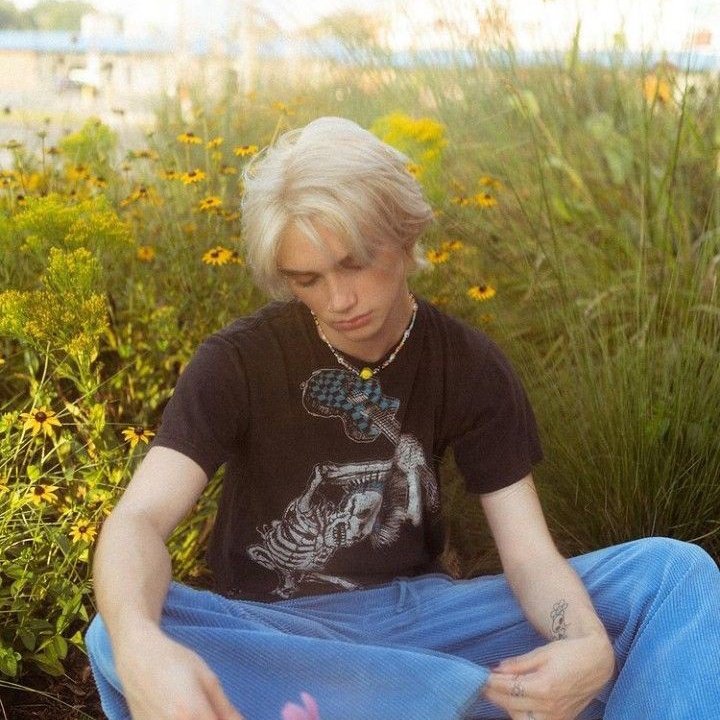 tô de skin de loira do chan de novo