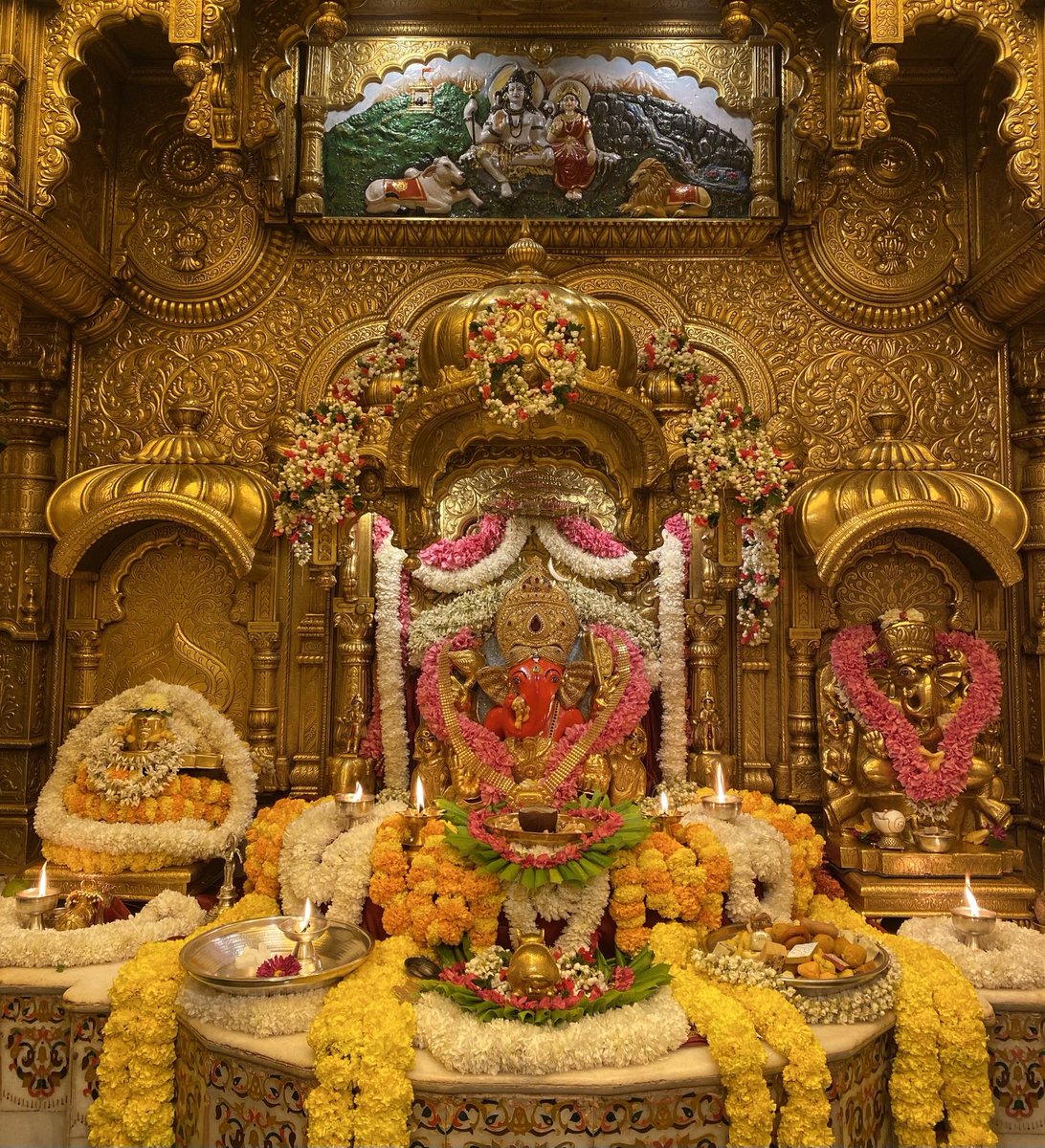 🙏 गणपती  बाप्पा मोरया 🌺मंगलमूर्ती मोरया 🙏२३/०१/२०२३
🙏Ganapati Bappa Moraya 🌺 Mangalmurti Moraya  🙏23/01/2023