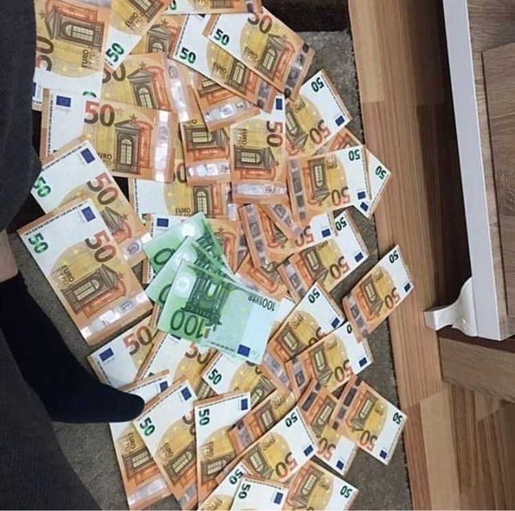 ryanconnorr5's tweet photo. https://t.co/D1CFtsLdcZ 👈
 #ManUnited #Anthony #arsenal #Zinchenko #Licha #xhaka #Chelsea #glasgow #Weghorst #sanchez #pfizer #rangers #Odegaard #Manchester #Ronaldo #Celtic #Mount #Gabriel #McTominay #Derby #DeGea 👉 +44 7932 595798 https://t.co/rWNfKJontN