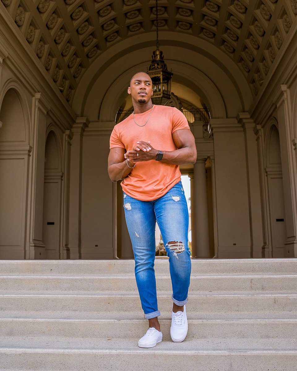 I love the color of this shirt 😌