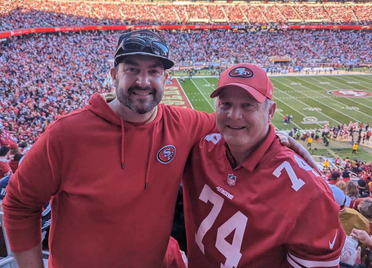 TheFaithful49's tweet photo. LET'S GO NINERS #FTTB https://t.co/KSoZCwV37u