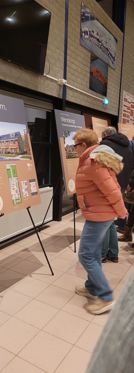 AminiMielad's tweet photo. Donderdag 19 januari was er een informatieavond van VORM over de nieuwe woningen in de wijk Galecop (Nieuwegein). Lees nu in mijn nieuwsbericht hoe de avond was!! https://t.co/KXi6NrX9Lv