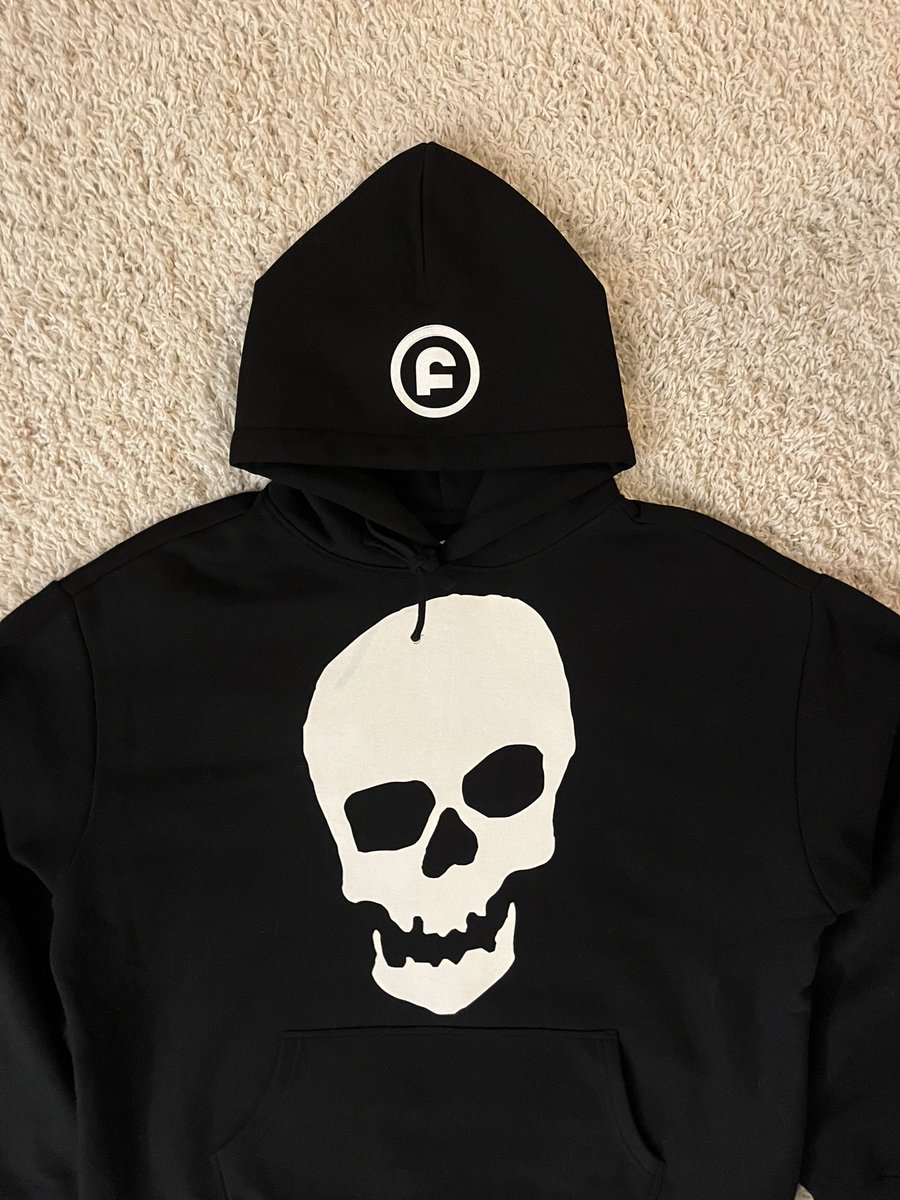 AUSTINLIVS's tweet photo. CUSTOM 1/1 FOR @TeamSESH 

400 GSM
CVC FLEECE
10% PUFF PRINT FOR EMBOSSED LOOK/FEEL
CUSTOM NECK TAG https://t.co/gDO37OVoKn