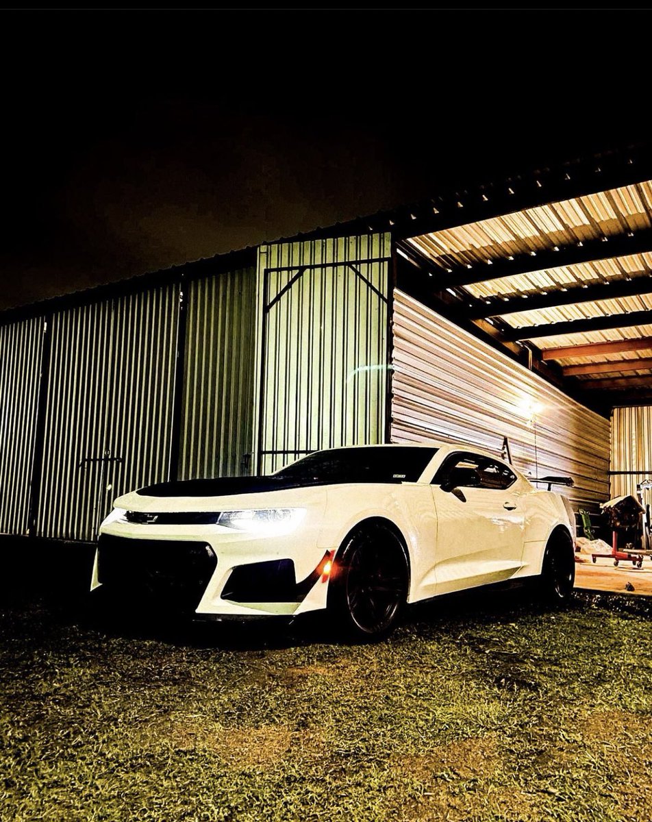 77Redeye's tweet photo. My name is Juanito Martinez and I operate The Underdog Speed Shop.
I provide niche services for multiple vehicle platforms ranging from the early 80’s up to modern vehicles. 

A retweet can help me find my next client(s) 🤩 https://t.co/9j1ONQY85V