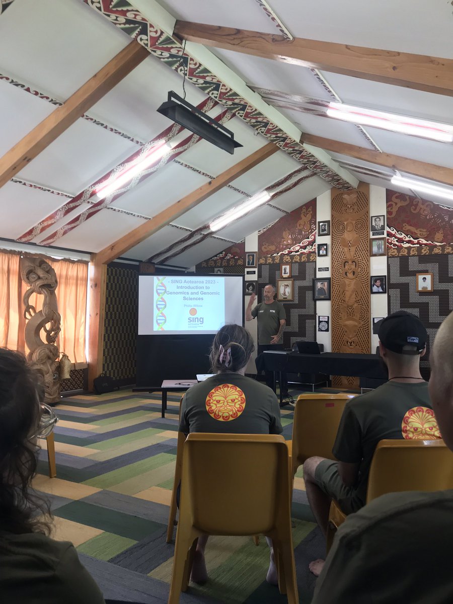 Professor Phil Wilcox (@PDubOtakou) grounding Māori whakapapa and culture with statistical genetics. An essential 101 lecture as part of Day 1 of #SINGAotearoa @GenomicsNZ