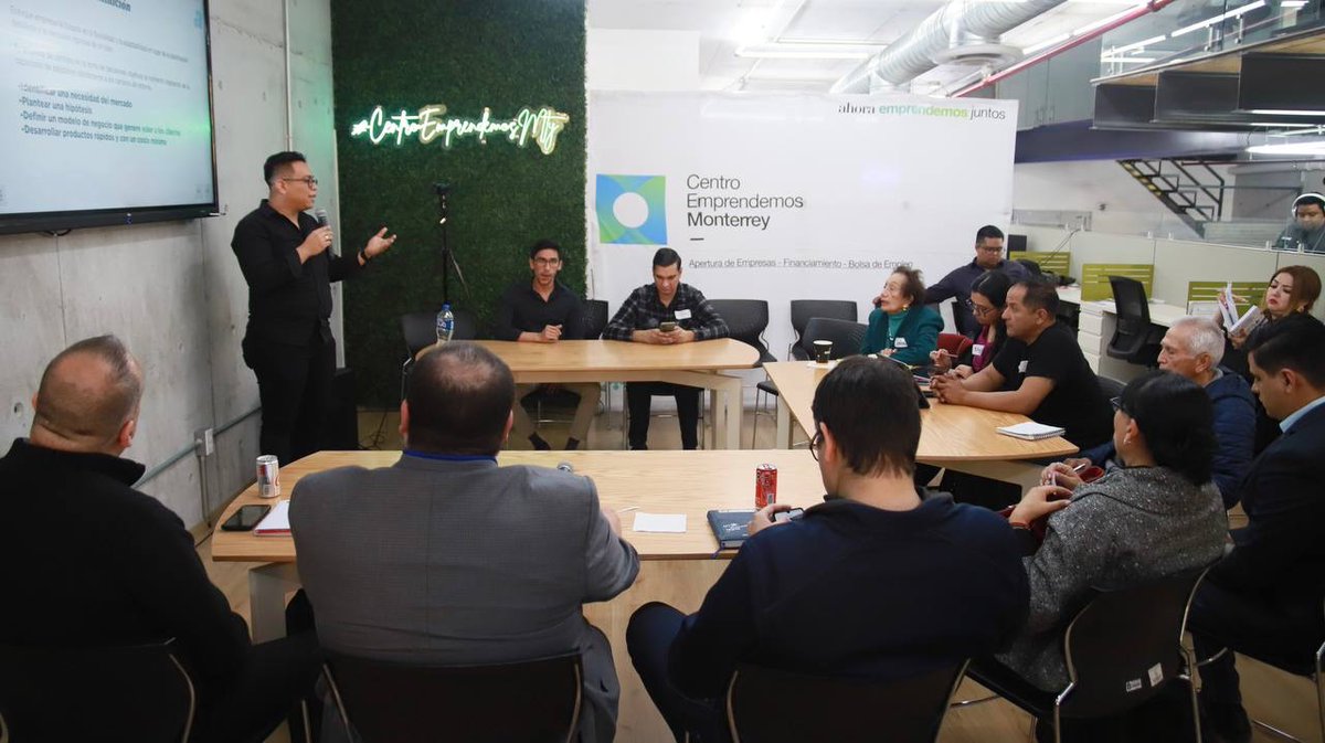 AgenciareCom's tweet image. ⛔️ #local | Esta semana la Secretaría de Desarrollo Económico (#SEDEC) retomó las reuniones “Meet Up”, al llevar a cabo la primera de este año y la séptima en lo que va de la administración.