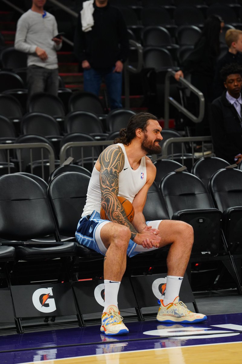 memgrizz's tweet photo. RT IF YOU'RE READY MORE GRIZZ BASKETBALL. https://t.co/U9MmYw4aYe