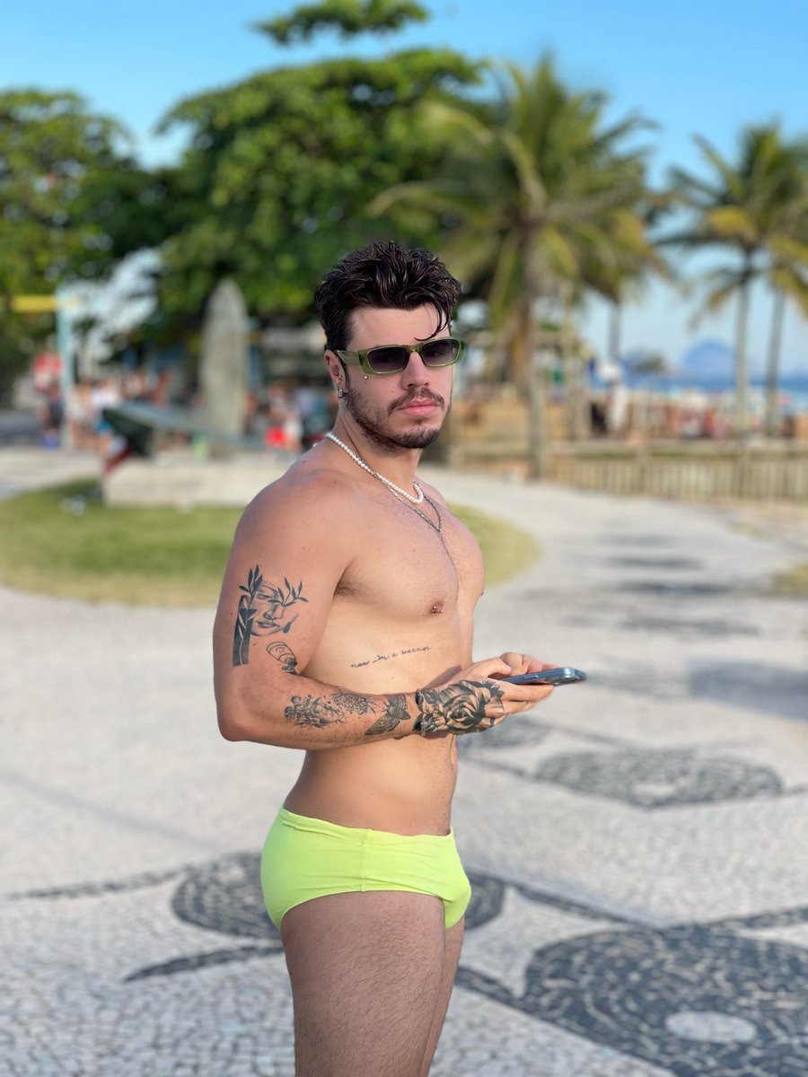 ooiAmado's tweet photo. 💚🌴 https://t.co/AxiWmfPy9U