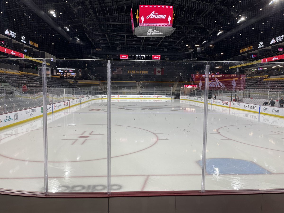 JAnderson9505's tweet photo. @GoldenKnights Checking in from section 107. #VegasBorn https://t.co/FCckGYh1oR