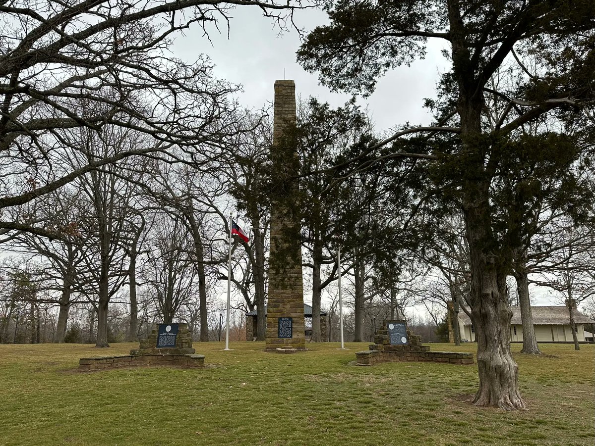 Travel_Butlers's tweet photo. Our #SundayFunday consisted of hitting up Prairie Grove Battlefield State Park!

@artourism 
@ARStatePark 
@ArkieTravels 

—

#PrairieGroveBattlefieldStatePark #Arkansas #TheNaturalState #ArkansasStateParks #ARStateParks #52ARStateParksChallenge #ArkieTravels https://t.co/F7NEWudAeV