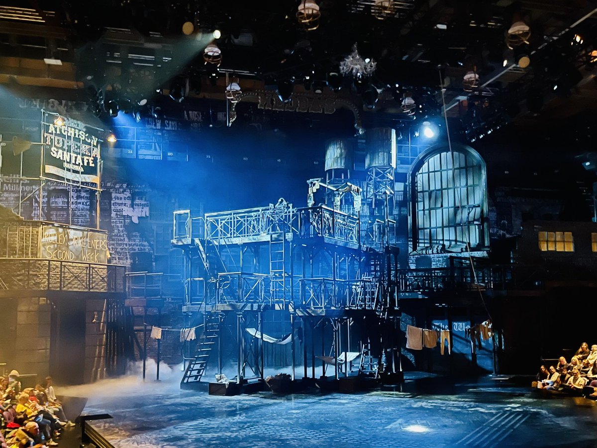 KellyTeruko's tweet photo. Fulfilled a childhood dream &amp; finally saw @newsies_uk 🥰 I watched our recording of the original tv movie so much I destroyed the VHS. 31 years later I was bursting with excitement &amp; was absolutely BLOWN AWAY! 8 year old me is still so giddy, thanks to the entire #newsiesuk team! https://t.co/2NRXJUpEvH