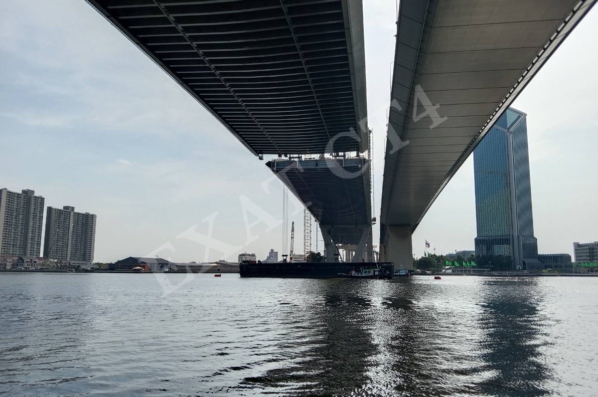 Rama3Ring's tweet photo. ความก้าวหน้างานยกชิ้นส่วนพื้นสะพาน (Erection Steel Segment) โครงการฯทำงานทั้งกลางวันและกลางคืน ณ ปัจจุบันใกล้จะบรรจบเป็นสะพานเต็มรูปแบบแล้วนะครับ👷🏗👷‍ #ช.การช่างห่วงใยใส่ใจสิ่งแวดล้อม #งานก่อสร้าง #ทางด่วน #เบี่ยงจราจร https://t.co/17XzJP7I24