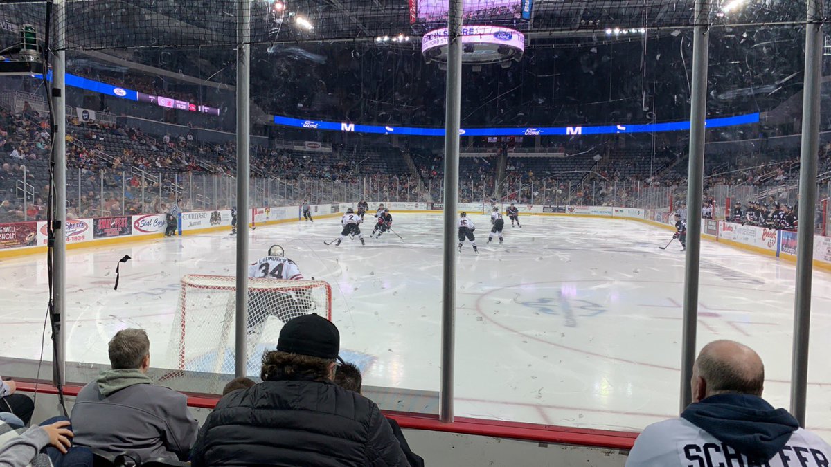 First Hockey Game - ✅
Evansville Thunderbolts beat the Huntsville Havoc 3-1 in the Ford Center. Cool experience! #sphl #evansvillethunderbolts #fordcenter