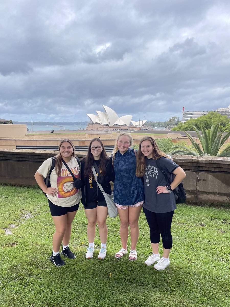 Great experience for these softball student-athletes who spent the last 2 weeks studying abroad in Australia!