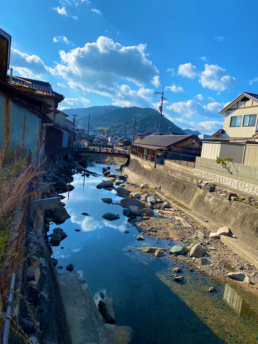 本日も宜しくお願い致します✨

自分の精神状況は自分でケアするしか方法がありません🥺
適度に休みゆっくりやりましょう✌️
昨日はゆっくりさせて頂きました🌿✨

おはようございます〜☀️✨