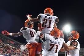 ClacksPat's tweet image. After My Conversation with @BGCoachMo  I’ve been offered by @BG_Football Thankful for the Opportunity 🟤🟠 #AGTG @FootballAndrean @IndianaPreps @PrepRedzoneIN @IndyWeOutHere @Bryan_Ault @hsfbscout @Rivals @ErikCampbell #InDueTime #PC3 #Grateful 🙏🏾