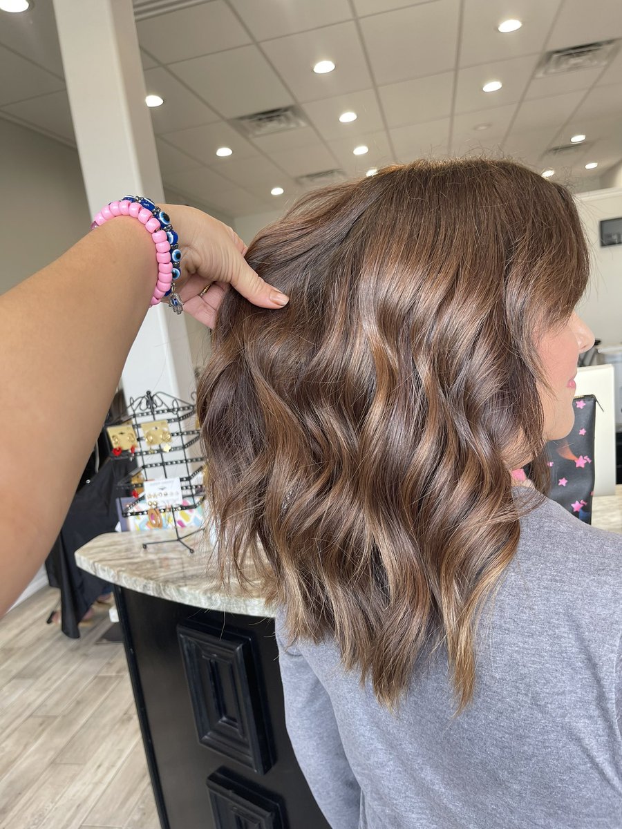 tafolla59's tweet photo. Color retouch &amp; toning 🔥🔥🔥
.
.
.
DM me for appointments 
Only by appointments.
.
.
#BeautyAvenueExclusiveSalon #corpuschristi361 #shoplocal #shoplocalcc #behindthechair #btc #hairtransformation #licensetocreate https://t.co/8NmDKo110l