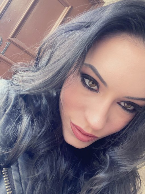 Photo bomb because I loved my makeup today. @XXXyesgirlz https://t.co/p8EiTUB8KW<a class="tags" target="_blank" title="On Twitter" href="/?out=eyJ0eXAiOiJKV1QiLCJhbGciOiJIUzUxMiJ9.eyJpYXQiOjE3MTkzMzQyNjUsImlzcyI6InR3cG9ybnN0YXJzLmNvbSIsIm5iZiI6MTcxOTMzNDI2NSwiZXhwIjoxNzUwODcwMjY1LCJyZWRpcmVjdF91cmwiOiJodHRwczovL3R3aXR0ZXIuY29tL1hYWHllc2dpcmx6In0.Yi24pMxlMNL9hItn9Ag7ux-13RWRana9ojIj-a-xwE0ZstEglULegEFM__MrQ4eLprq6PUArC0bZ-07uNBJUIQ">&#64;XXXyesgirlz</a>