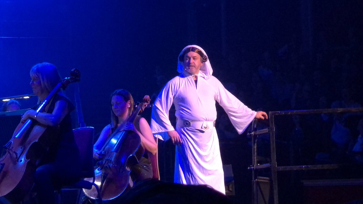 AdamKrysinski's tweet image. Wishing very Happy Birthday to the greatest Princess Leia’s cosplayer ever, Maestro David Arnold ‼️🎂❤️

@DavidGArnold #DavidArnold