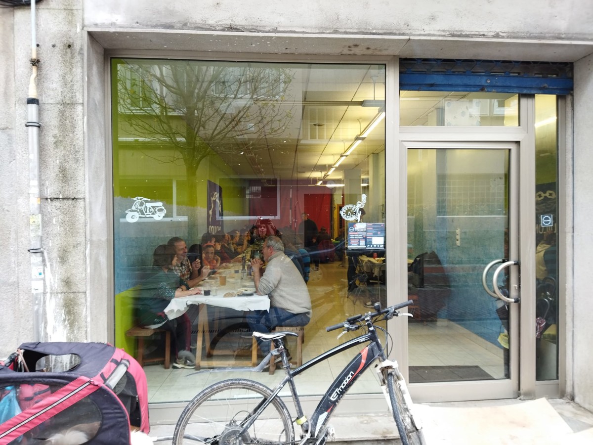 PONTEVEDRA.- O Centro Social A Pedreira, que xestiona <a href="/o_quilombo/">O Quilombo</a>, ofrece cursos de aprendizaxe destacando un para realizar "chapuzas" no fogar pontevedraviva.com/xeral/91958/ce…