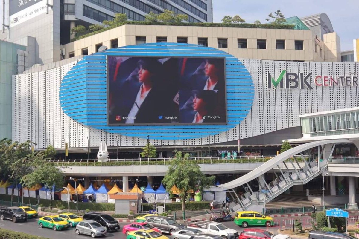 TongPlus_Time's tweet photo. Tongthk Birthday LED Project 
📍MBK Center
🗓23.01.2023 - 29.01.2023
⏱06:00 - 24:00 (GMT +7)
❤️‍🔥 Video 30s

เริ่มแล้วนะคะ อย่าลืมถ่ายรูปมาอวดแอดมินกันเยอะๆ พร้อมติด #TongthkHBDProjects2023 กันเยอะๆนะคะ

#Tongthk
#TongAquarium
#ปลาน้อยของต๋อง https://t.co/BbIiXBS1oF