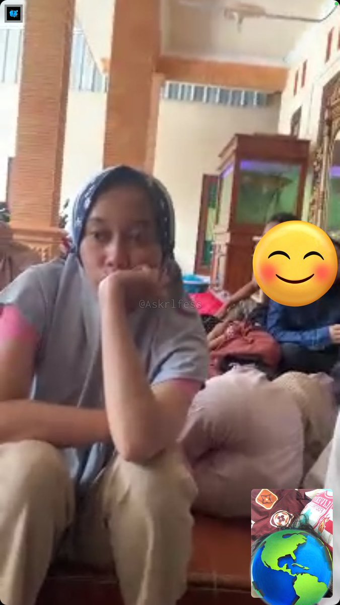 Askrlfess tweet media