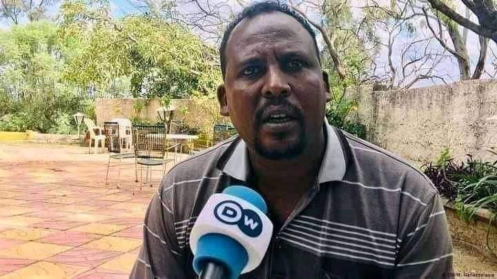 gebrhiowt_yisak's tweet photo. Dori Asgedom, an opposition party leader from #Tigray, has been illegally arrested by authorities in #Ethiopia for over 2 years.
 #TigrayHumanRights calls for his immediate release. We also urge human rights orgs to join us in exerting pressure on the Gov.
@hrw @Amnesty.
@UN_HRC https://t.co/X0czYPgfZT