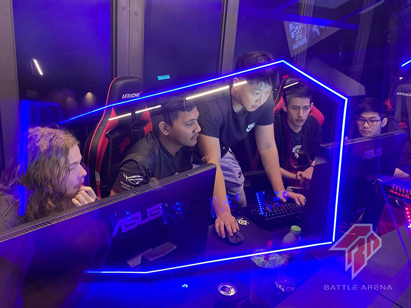 BattleArenaGG's tweet image. How are you keeping up on the latest updates &amp;amp; developments of the games you're playing? 
 
This can help you adapt to the changes easily and stay ahead of the competition 🔥 Knowledge is power! 💪
 
🏟 battlearena.gg

Photo Credits: @BattleArenaMY
 
#BAGG #P2E #esports