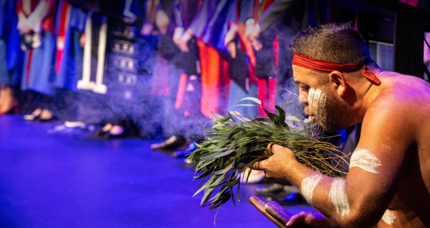UOW's tweet photo. Over 100 students from #UOW regional campuses will celebrate the conclusion of their studies in annual #graduation ceremonies this week. 🎉 👉 https://t.co/27ZrmX082W #ThisIsUOW https://t.co/FLL90QnUVe