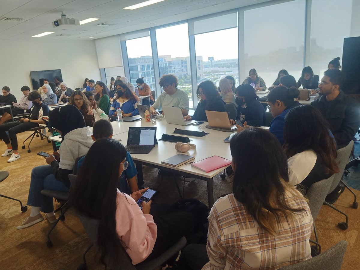 PatrickRemo6's tweet image. So that's it for this thread about FEFO and FIST guys. Always try to remember these 2 principles n your content production and even in other aspects in life.

here are the people behind the tweets

#FIST #FEFO #BCM112