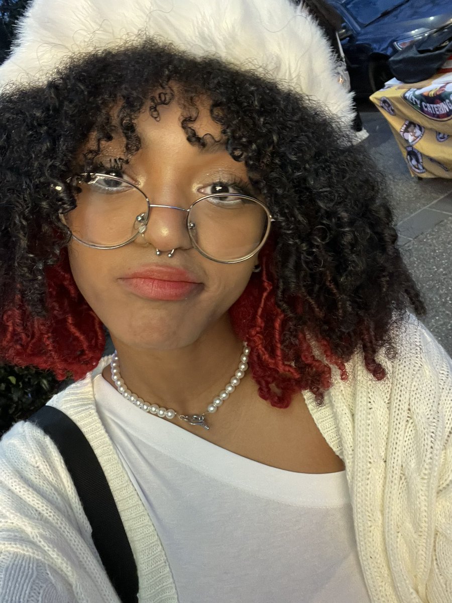 hippiegirlsimp's tweet image. We in this bitch #p1harmonyinoakland #P1ONEERinLA #P1Harmony #JIUNG