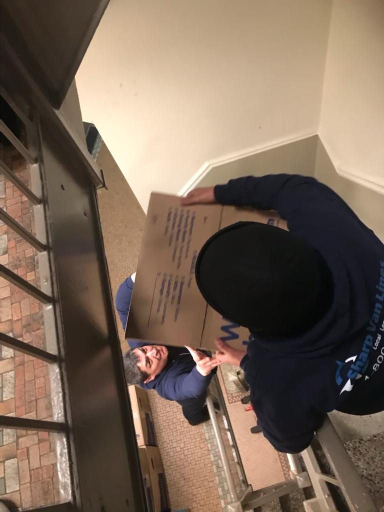 sharpvanlines's tweet image. Our crew is committed to make your move as safe and comfortable as possible. Always and every single day.
This is us - #sharpvanlines  🦸💪
#movingestimates 🏡
#movingcompanies 
#apartmentmovers 🚛
#apartmentmoversnyc
#officemove 
#storage 
#storagesolutions 
#movingandstorage