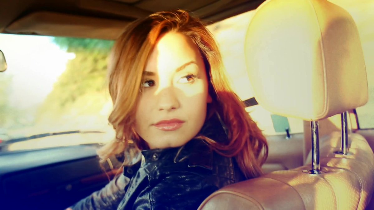 archivefordemi's tweet photo. 11 years ago today, demi lovato released βgive your heart a breakβ. https://t.co/wbt0KC20Y8