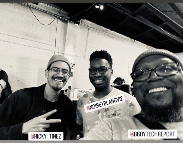 Noir Et Blanc Vie tweet media