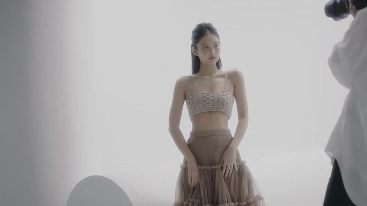 jennie pics tweet media