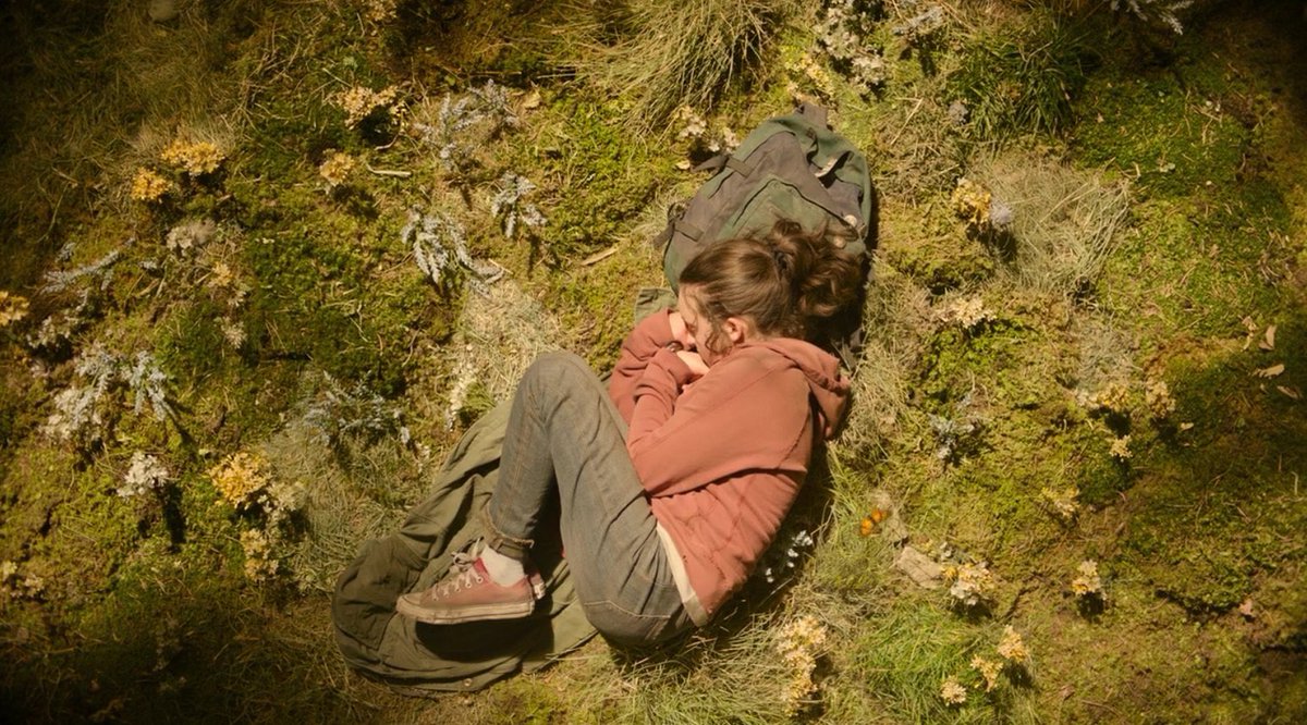 jNelajus's tweet photo. Ep 2 was intense

So intense

What the fuck 😭#LastOfUs https://t.co/Y5A56rW8SI