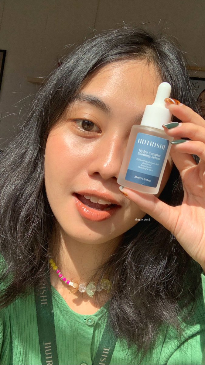 nutrisheid's tweet photo. di live Tiktok Nutrishe pagi ini, Minsy amaze banget karena kulit Minsy se glowing itu 😍

ini rahasianyaaaaa ✨ https://t.co/gikRuH5gqv