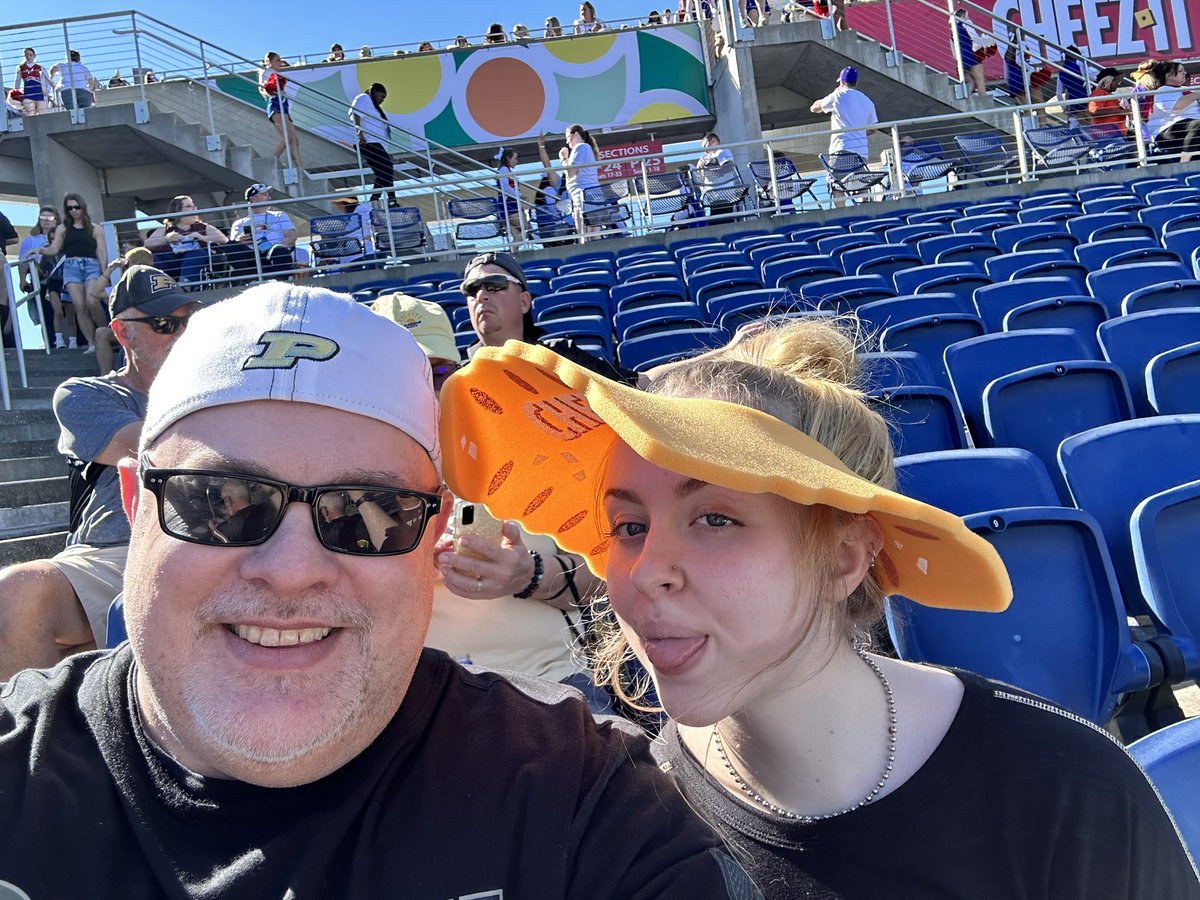 boilermaker91's tweet image. Hard to believe this one is 20! Happy Birthday Riley! Super proud of the person you’ve become! You keep me on my toes, but I love you more than you know!