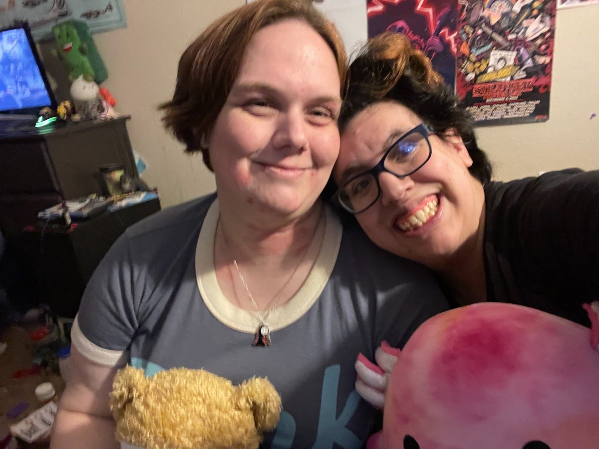 mrobbins1217's tweet photo. Had an amazing week spent with the sweetest girl ever... I love you so much ❤️ @EroSempai til we meet again my love. #longdistance #breakthedistance #love #traveling https://t.co/1UVo1XFKVG