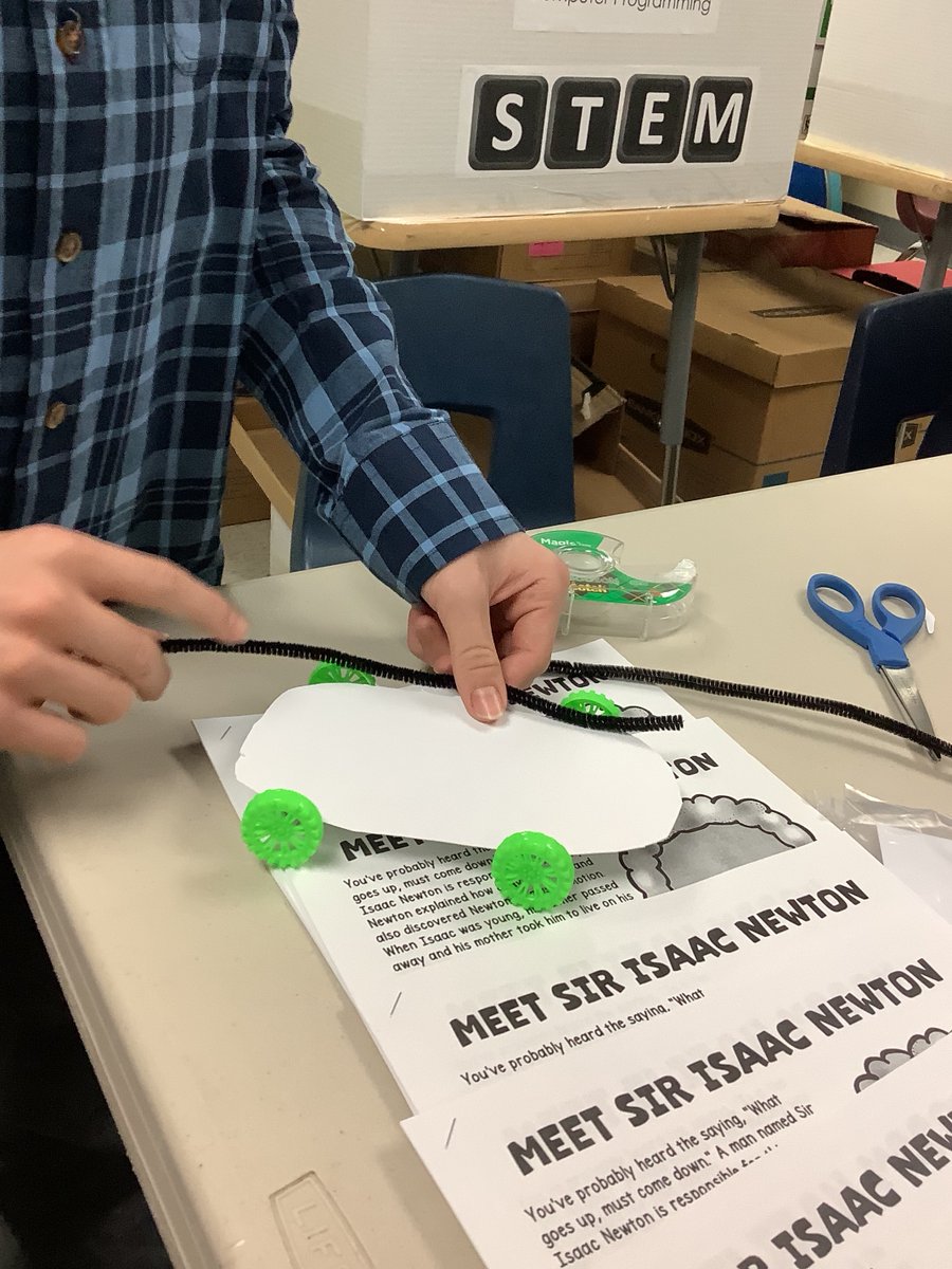 Gamerd0g's tweet photo. Fourth grade #STEM engineers each experienced the "Wheel and Axel" build during a hands-on Car Challenge! After the wheel/axel was assembled, each built the vehicle chassis then designed a unique model.  #science @tirebusiness @kenwoodtire https://t.co/sFxLpEDFVs