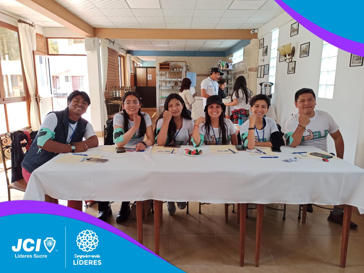 JCILideresSucre's tweet photo. 💪🌸 TENEMOS GRADUADOS DE LA ACADEMINA NACIONAL DE LIDERAZGO 
Nuestra Presidente Local y Secretario General en representación y graduados de nuestra organización local.
#JCI #JCIBolivia #JCILíderesSucre
#EmpoderandoLíderes #Empoderamiento #Liderazgo
#PRICEJCIBo4
#ANLEnero2023 https://t.co/77Lonxg4ZB