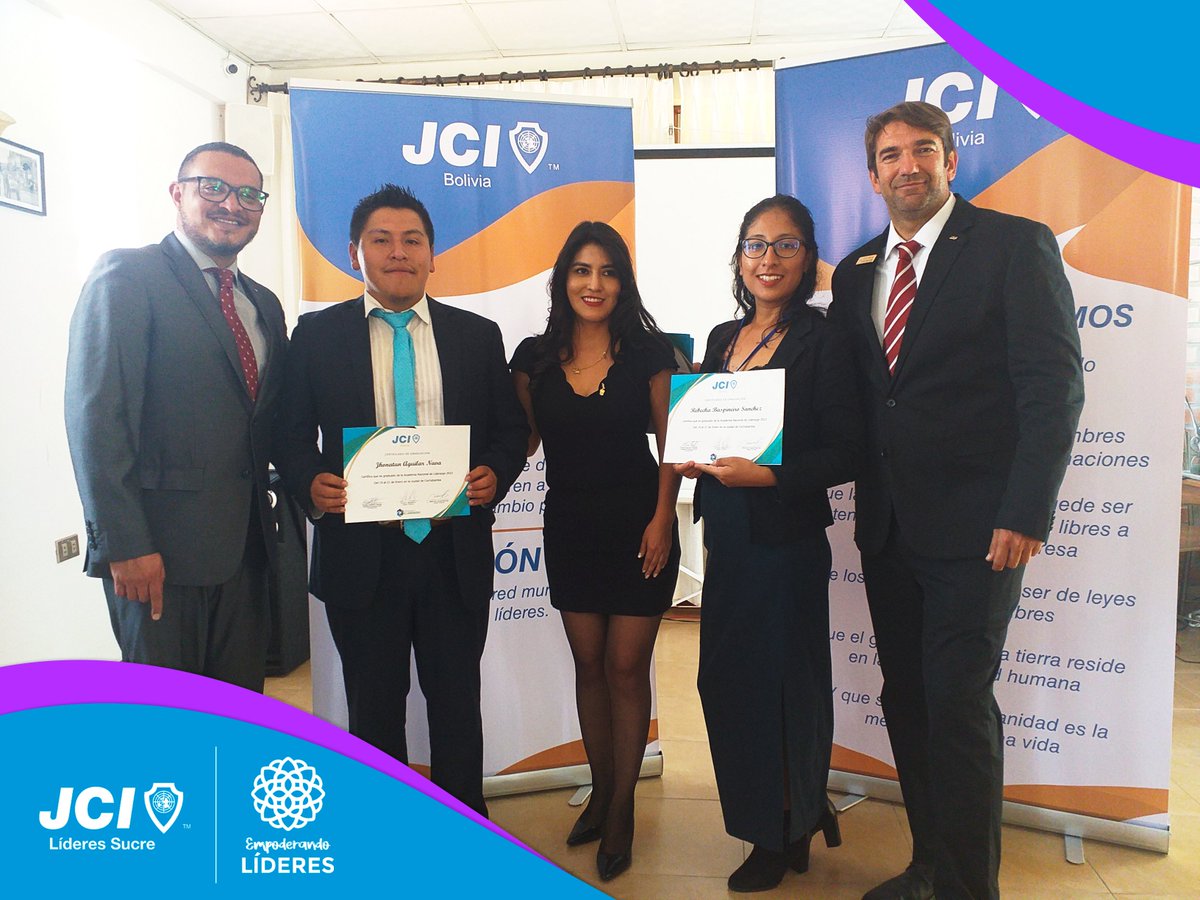 JCILideresSucre's tweet photo. 💪🌸 TENEMOS GRADUADOS DE LA ACADEMINA NACIONAL DE LIDERAZGO 
Nuestra Presidente Local y Secretario General en representación y graduados de nuestra organización local.
#JCI #JCIBolivia #JCILíderesSucre
#EmpoderandoLíderes #Empoderamiento #Liderazgo
#PRICEJCIBo4
#ANLEnero2023 https://t.co/77Lonxg4ZB