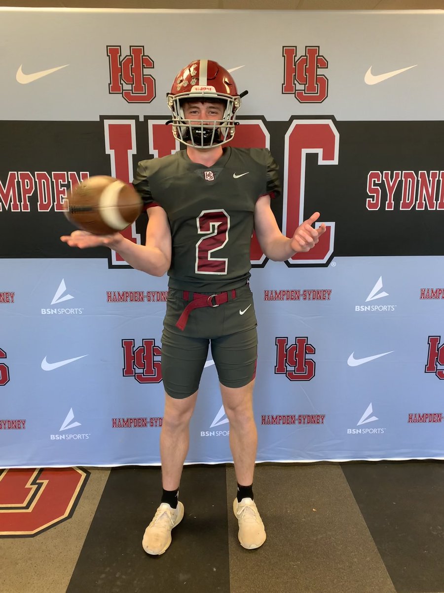WalkerWood_2's tweet image. Thanks @ZachZullinger @LindellStone for a great official visit to Hampden Sydney, had a great time! @CoachMCGoodman1