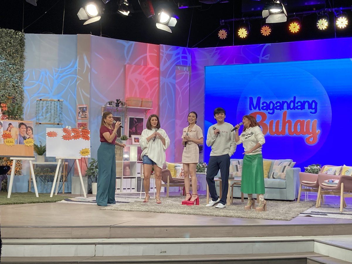DreamscapePH's tweet photo. Thank you Magandang Buhay for having the lead cast of #DirtyLinen -- Francine Diaz (@francinecarreld ) and Seth Fedelin (@imsethfedelin) in today's episode! #FranSeth #MagandangBuhay 💙💙💙 https://t.co/ZpjIpyxlzv