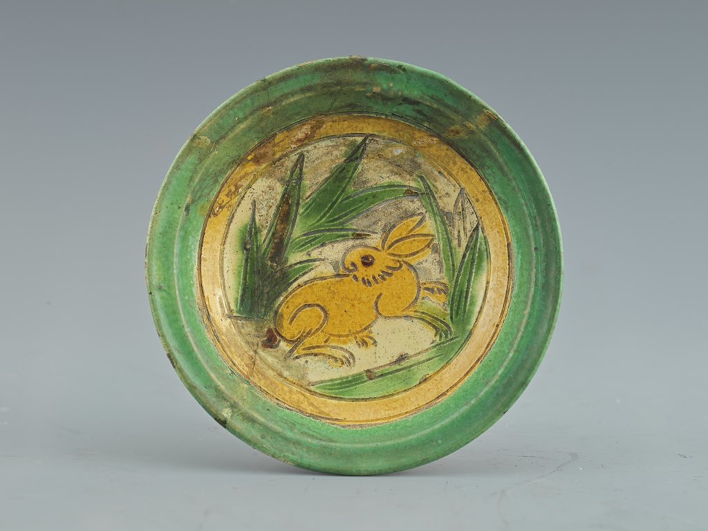 DiscoverLN's tweet photo. #HiRabbit The spirit of Year of the Rabbit: Liao Dynasty tri-colored, glazed rabbit dishes in the Liaoning Provincial Museum, Qing Dynasty carved and hollowed white jade pendants with rabbits in the Shenyang Palace Museum, Yuan Dynasty rabbit copper stamps in the Lvshun Museum https://t.co/NfmOO3MBQk
