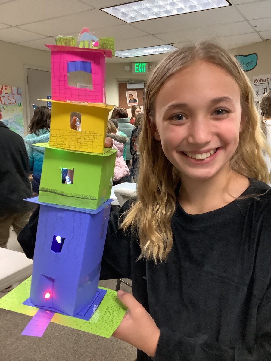 STEMatCCS's tweet photo. Fifth Grade #STEM students were busy lighting up a Sky Scraper! Civil and Electrical Engineers collaborated to build and light a sky scraper. Copper tape, batteries and LEDs were combined properly to complete a circuit, lighting up a Puyallup! #STEMeducation https://t.co/Kgq7lK4wFf