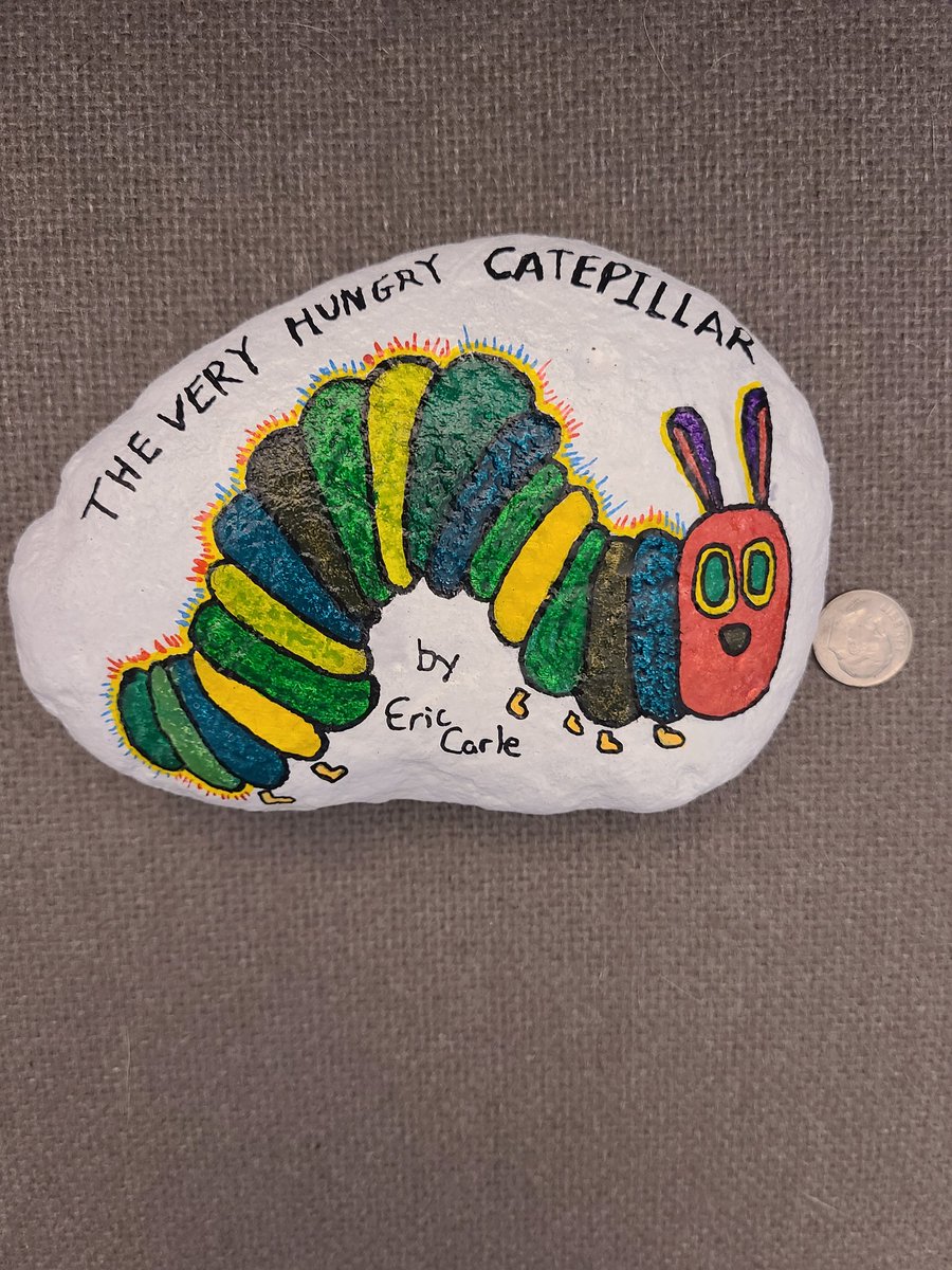 Piece # 5 for my library display. The Very Hungry Catepillar

#popartlover #popartlove #popartist #popart #childrensbooks #paintedrocksrock #paintedrocks #theveryhungrycaterpillar